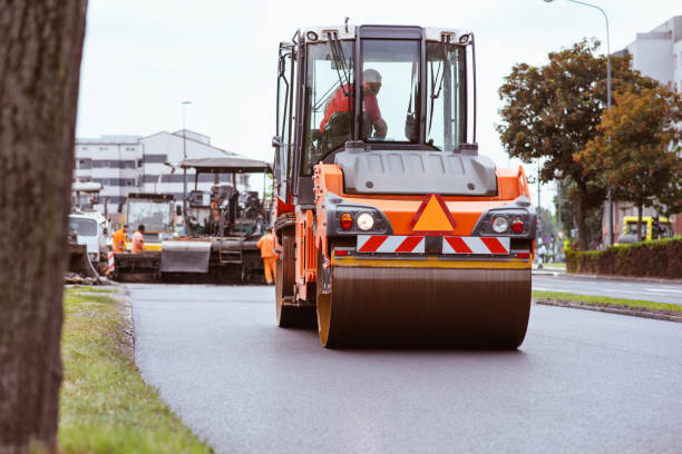 Best Driveway Maintenance Services  in Grand Blanc, MI